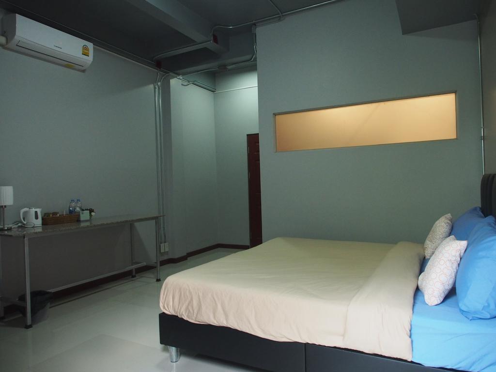 Sriyanar Place Μπανγκόκ Εξωτερικό φωτογραφία