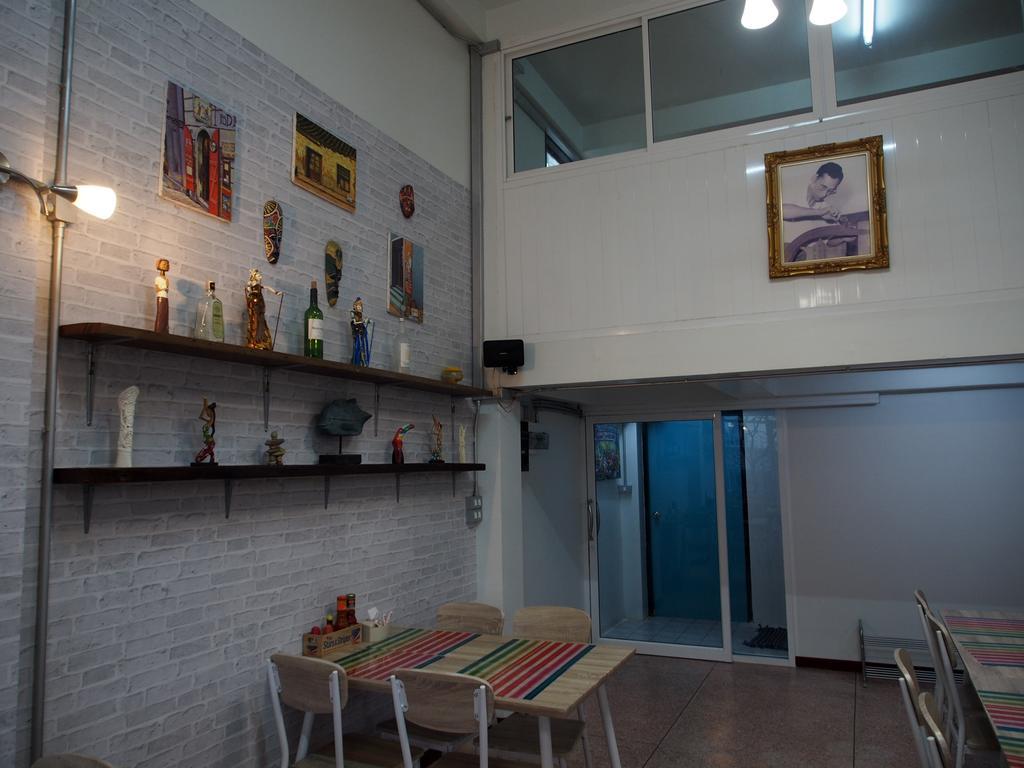 Sriyanar Place Μπανγκόκ Εξωτερικό φωτογραφία