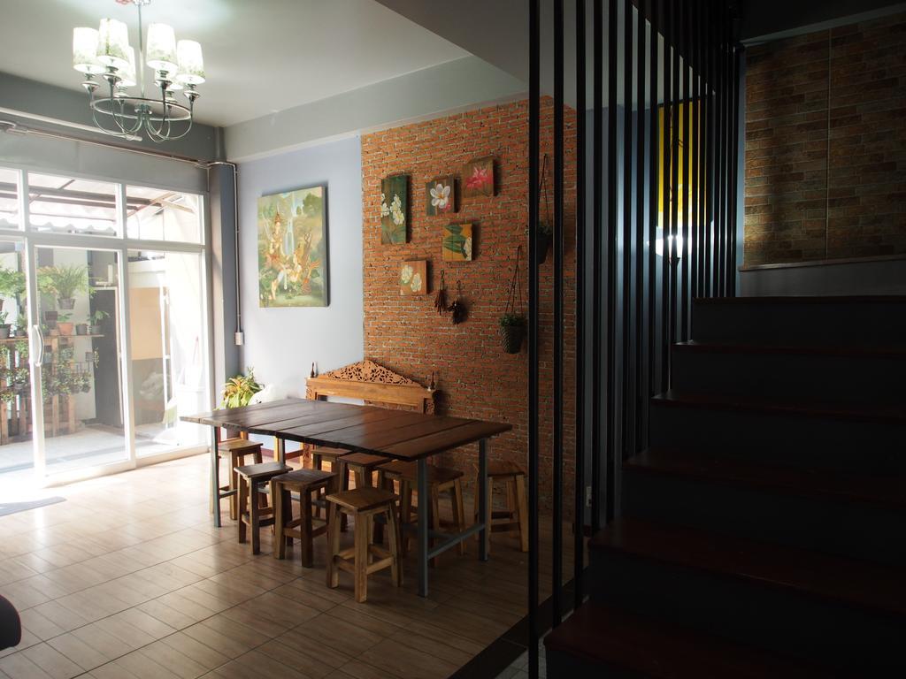 Sriyanar Place Μπανγκόκ Εξωτερικό φωτογραφία